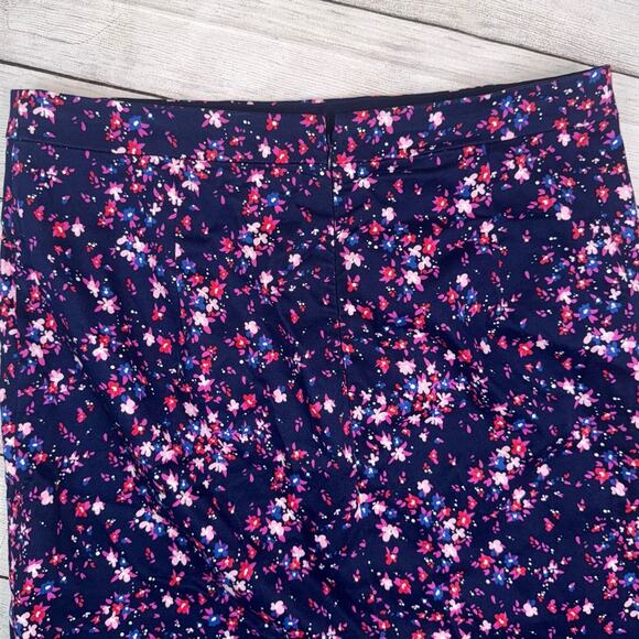 J. Crew Navy Floral Printed Pencil Skirt with Stretch  Size 8 - Picture 6 of 8
